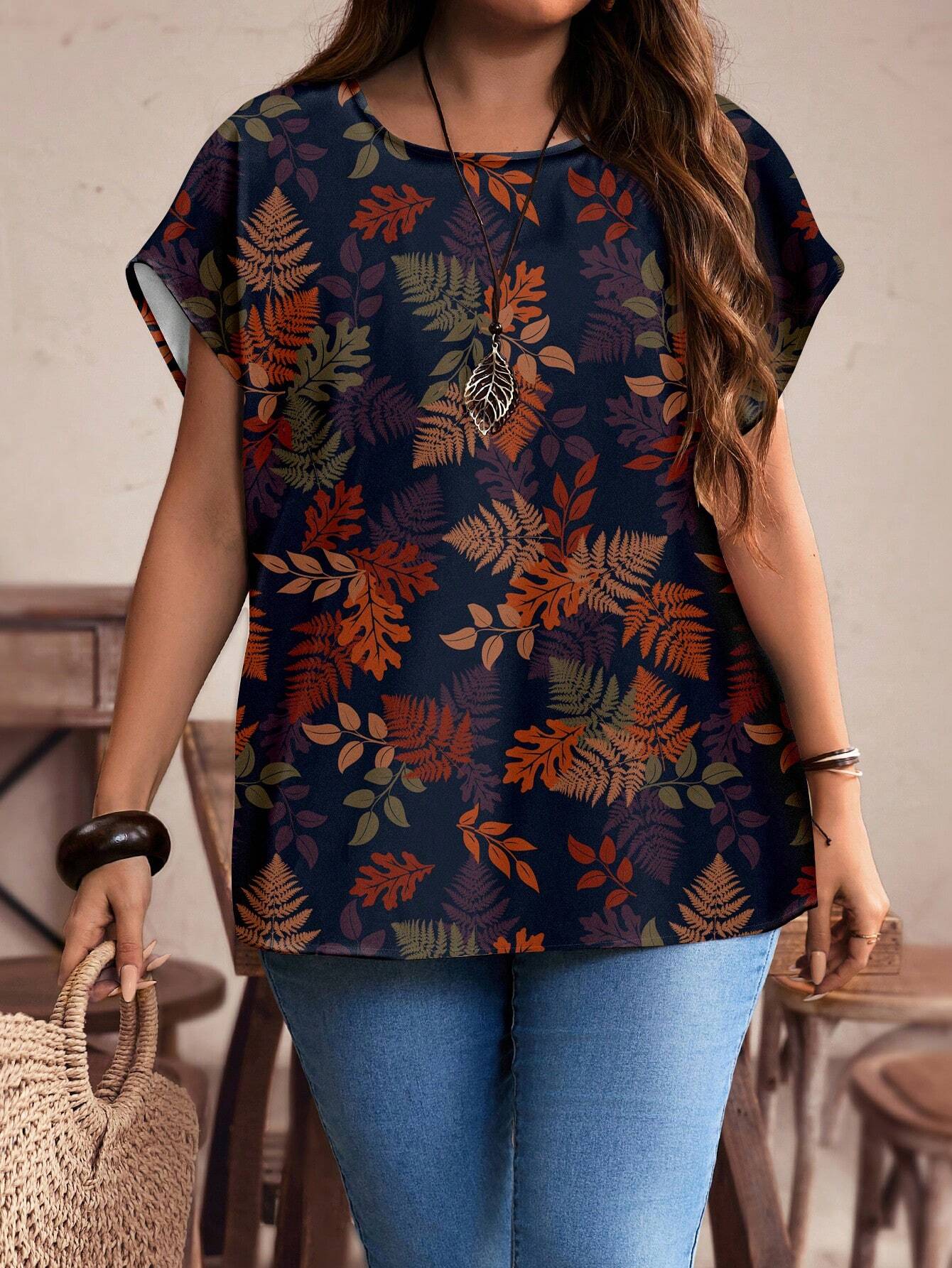 EMERY ROSE Plus Size Red Floral Pattern Casual All-Over Print Button-Up Shirt, Suitable For Autumn