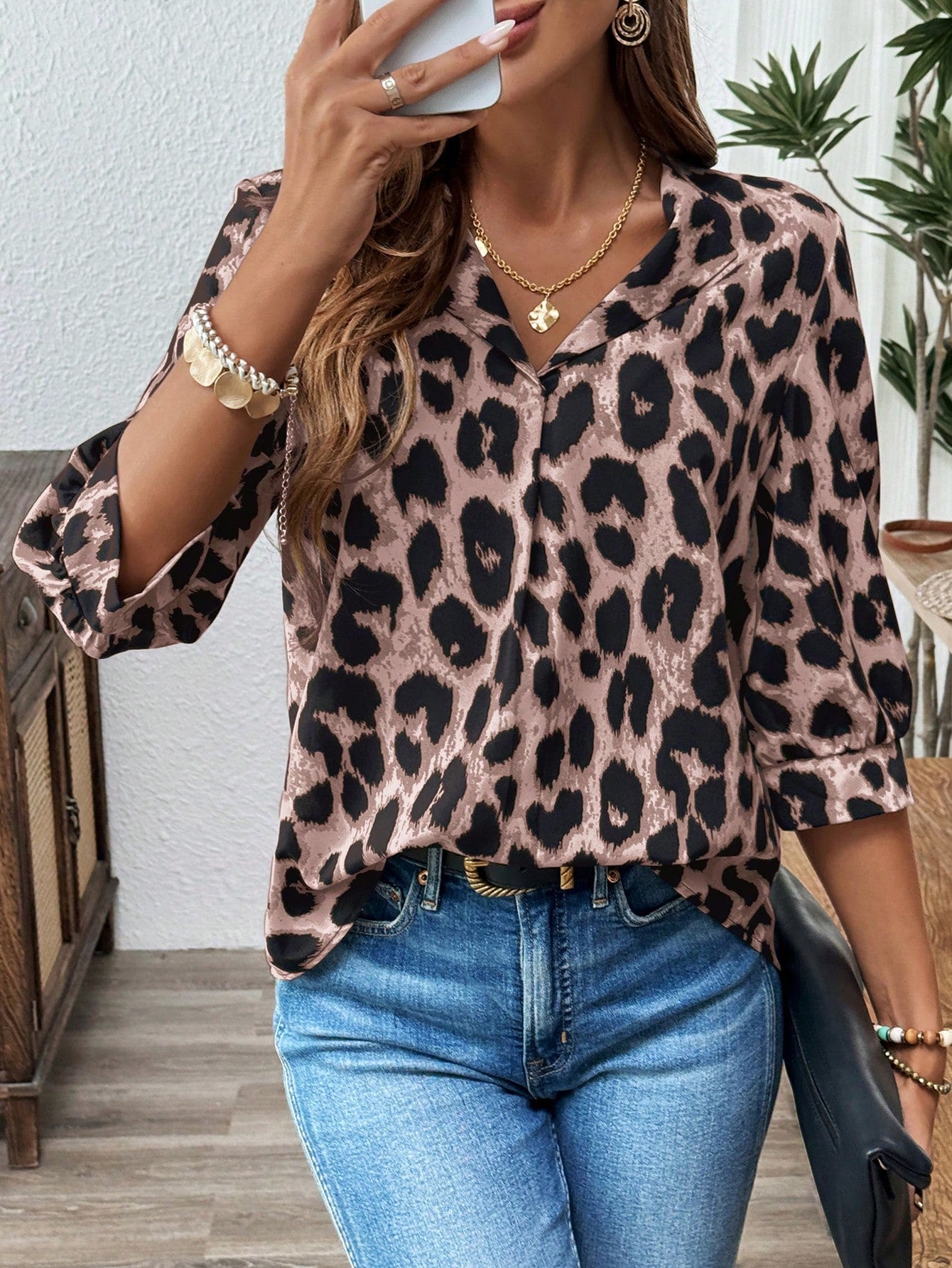 LUNE Ladies Casual Minimalist Leopard Print Office Wear Shirt, Suitable For Autumn & Winter