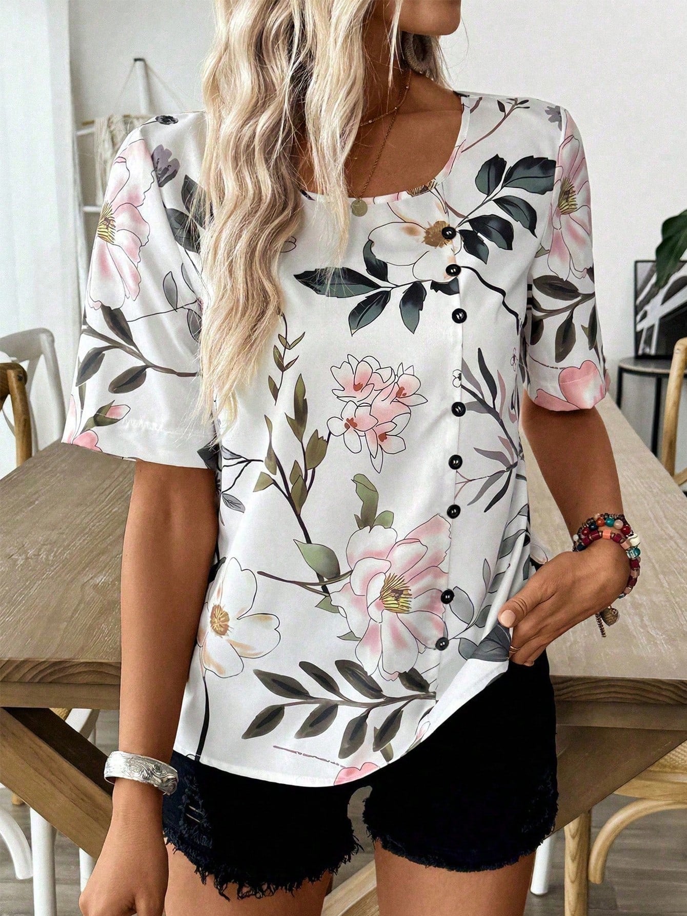 EMERY ROSE Shirt (H-Shaped Plant Print Round Neck Button Decor Shirt), Random Cutting Print