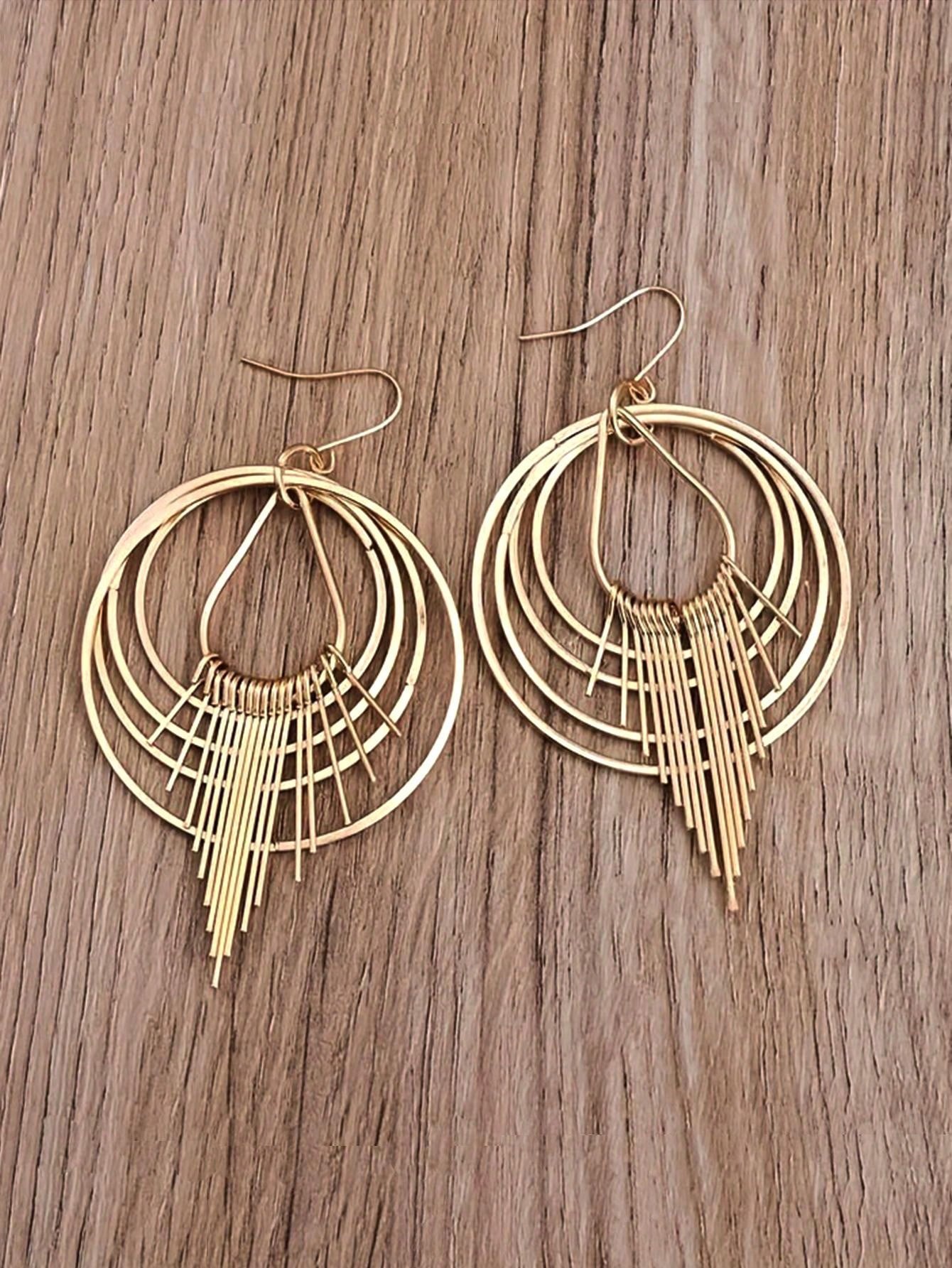 1 Pair Bohemian Retro Geometric Circular Tassel Earrings, Bohemian Style Iron Pendants And Pendant Earrings, Suitable For Daily And Gift Giving Occasions, Suitable For All Seasons