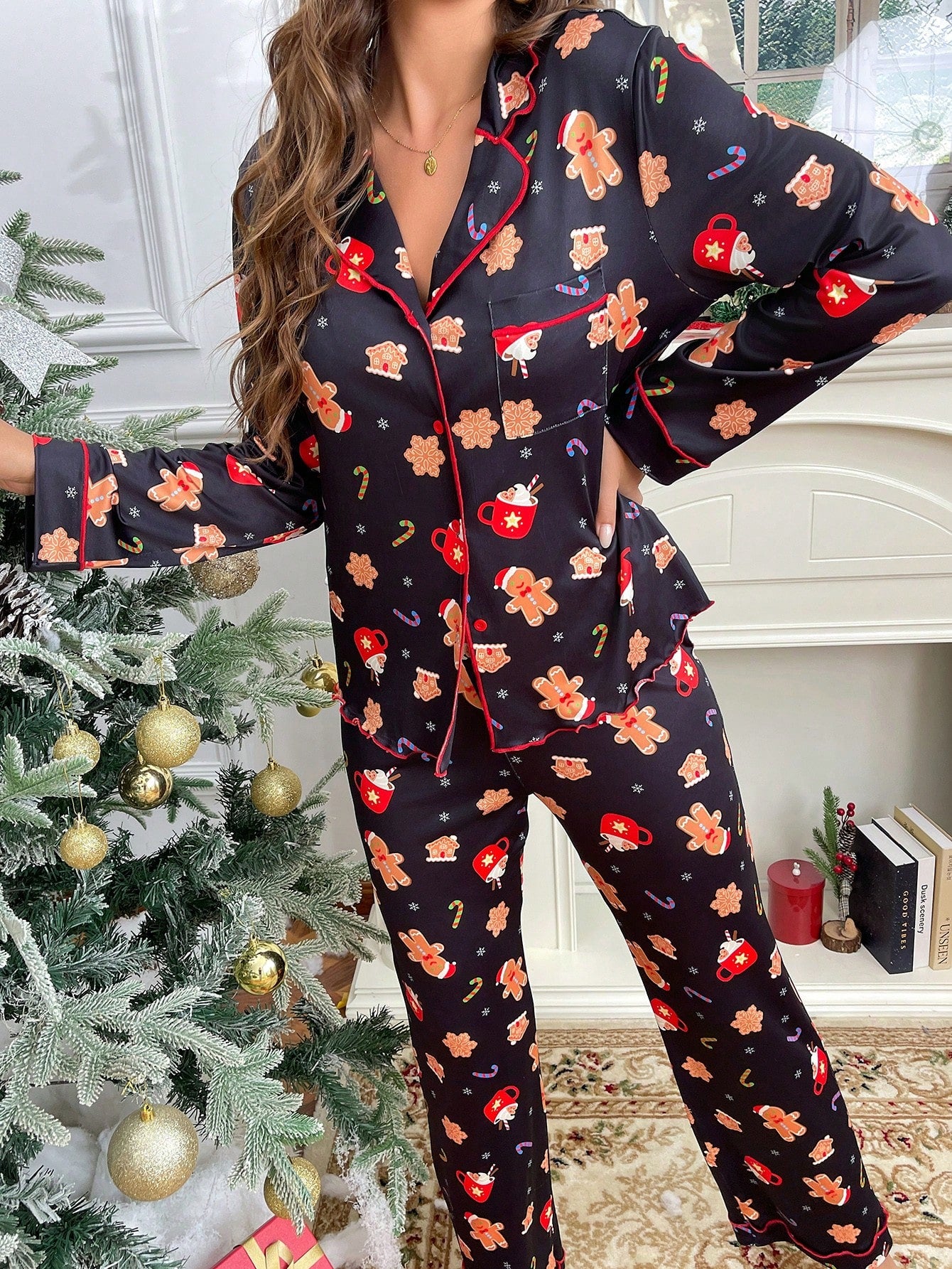 Cute Christmas Pattern Print Color Block Collar Long Sleeve Pajama Set