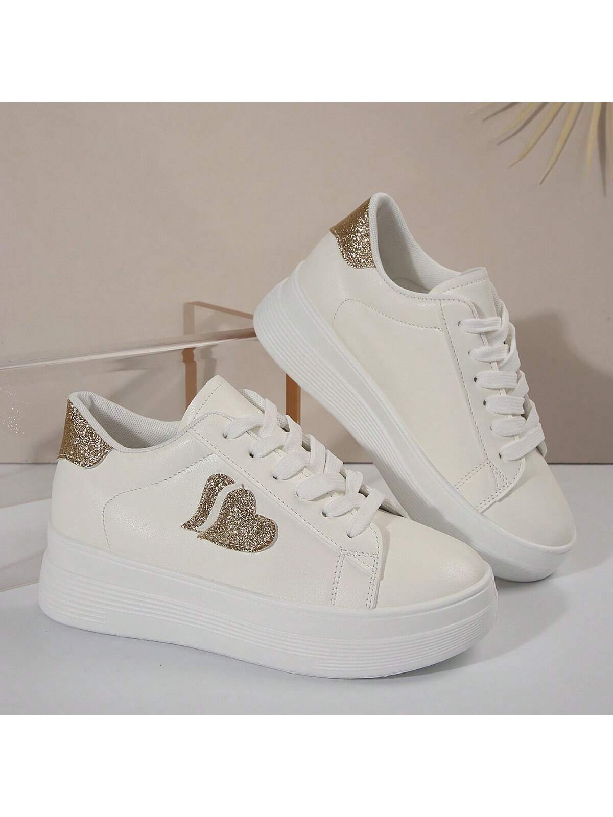 Women's White Heart Shaped Fashionable Comfortable Elegant Flat Casual Shoes, All-Match Style