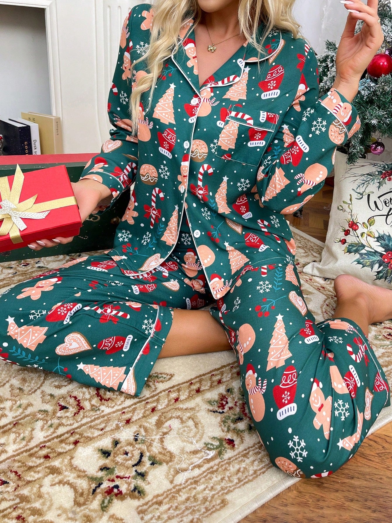 Christmas Element Print Cardigan Collar Long Sleeve Pajama Set