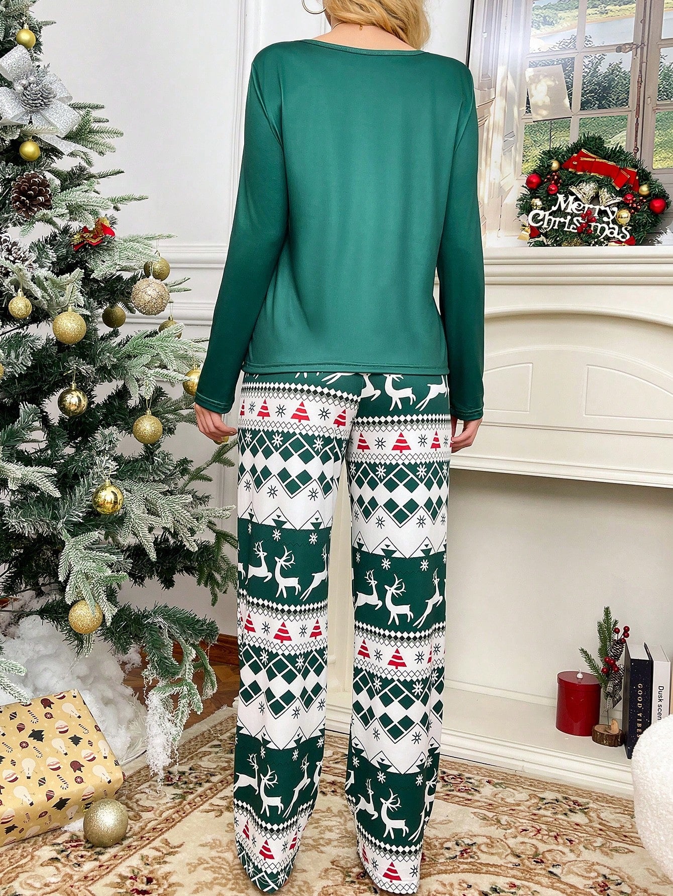 Christmas Element Graphic Print Round Neck Long Sleeve Loungewear Set