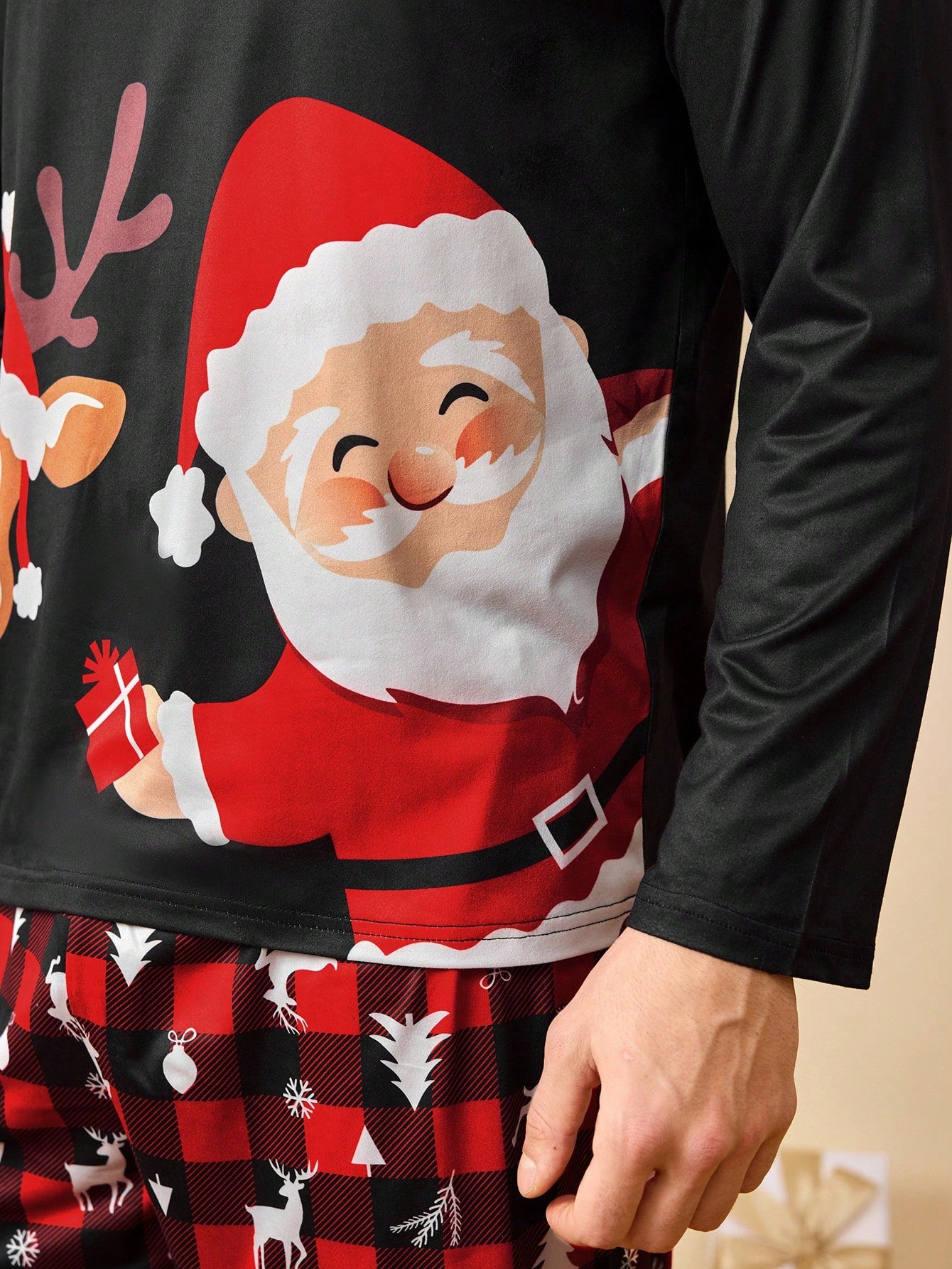 Men's Christmas Print Round Neck Long Sleeve Casual Loungewear Top