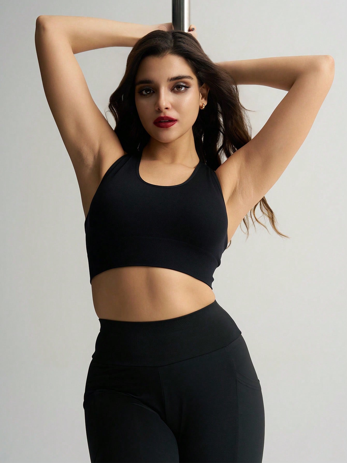 Sport Menodora Strappy Back Crop Sports Tank Top