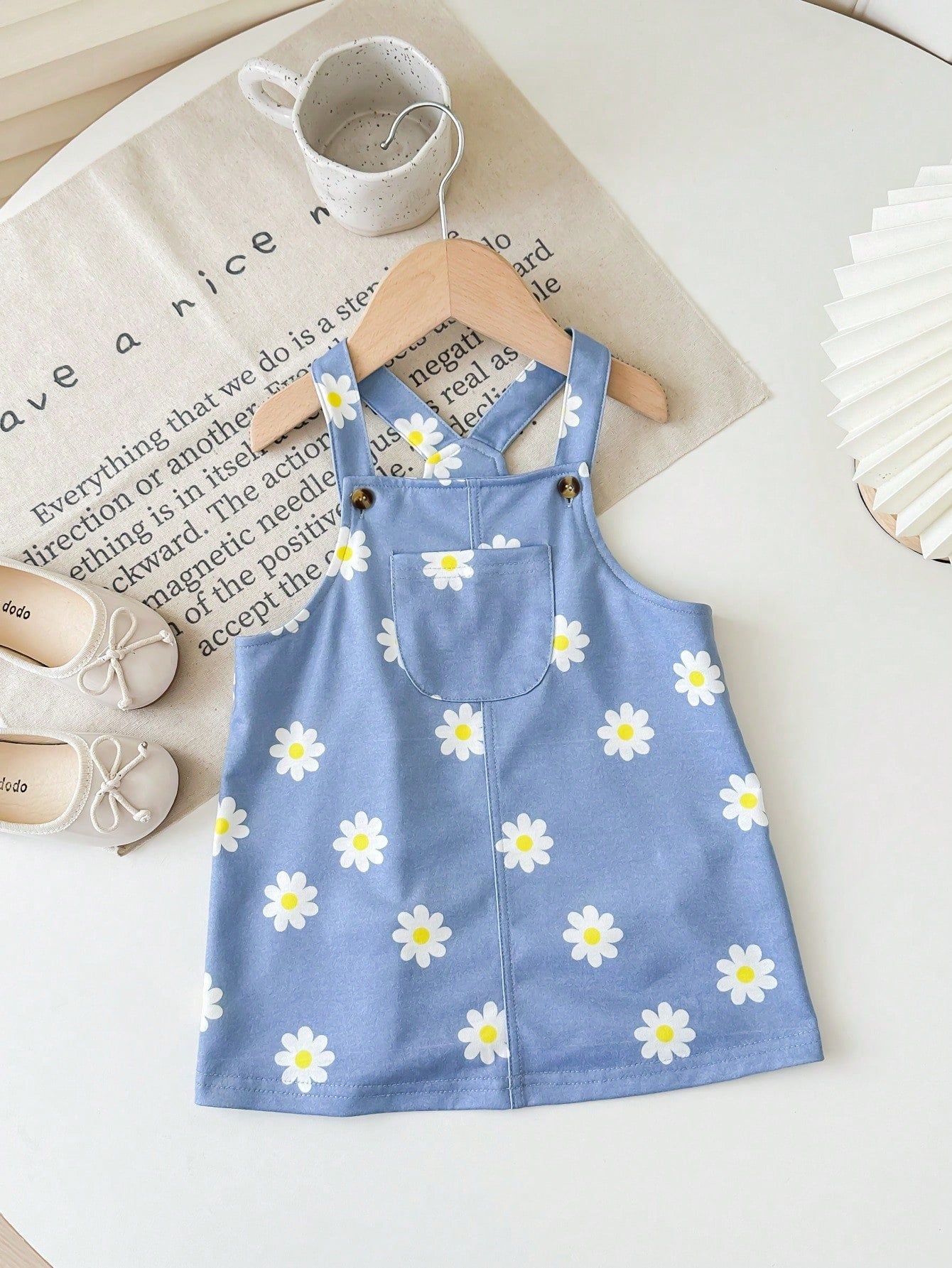 Babygirl Cute Floral Print Lightweight Strap Dress, Suitable For Vacation, Outing, Baby Party And Other Occasions