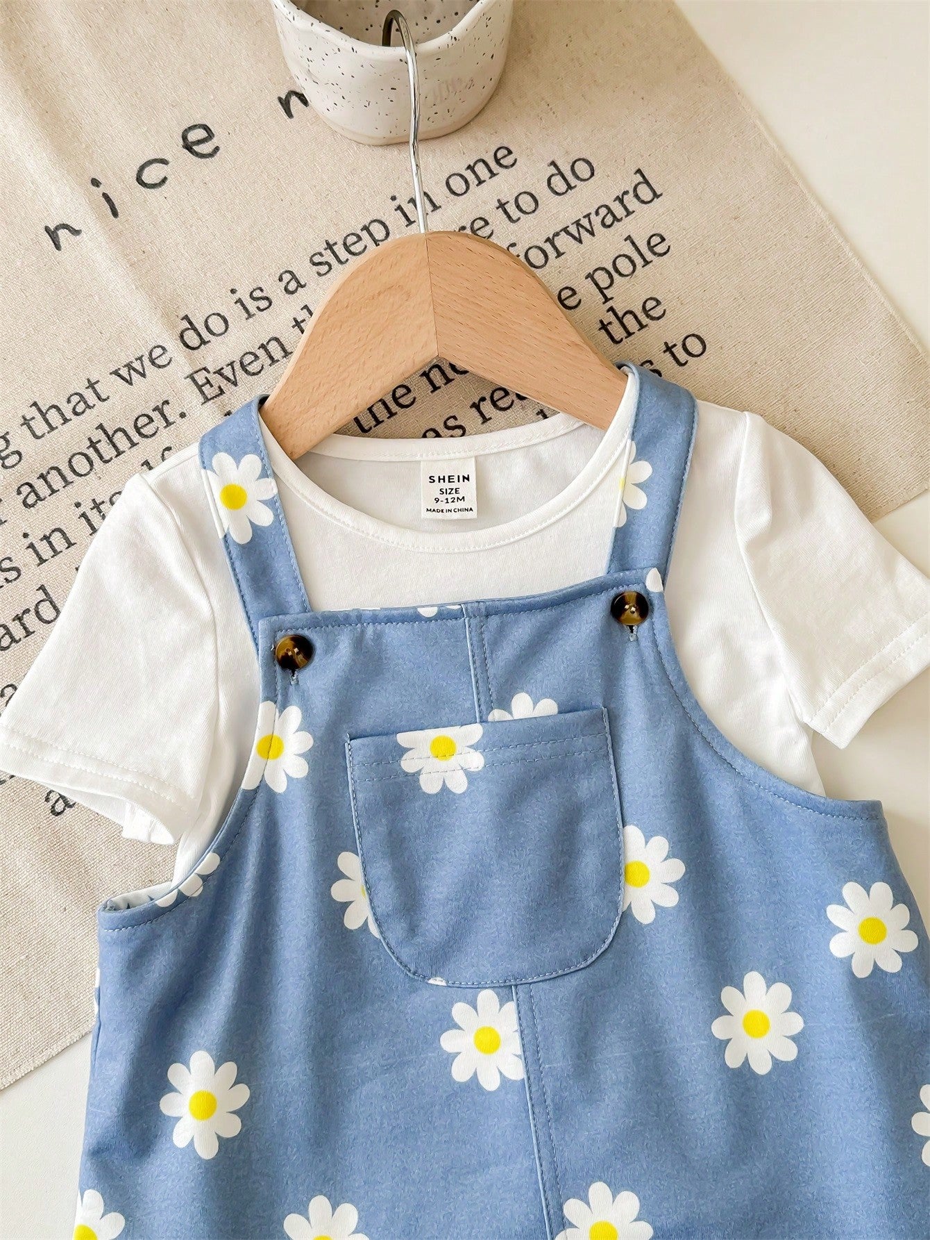 Babygirl Cute Floral Print Lightweight Strap Dress, Suitable For Vacation, Outing, Baby Party And Other Occasions