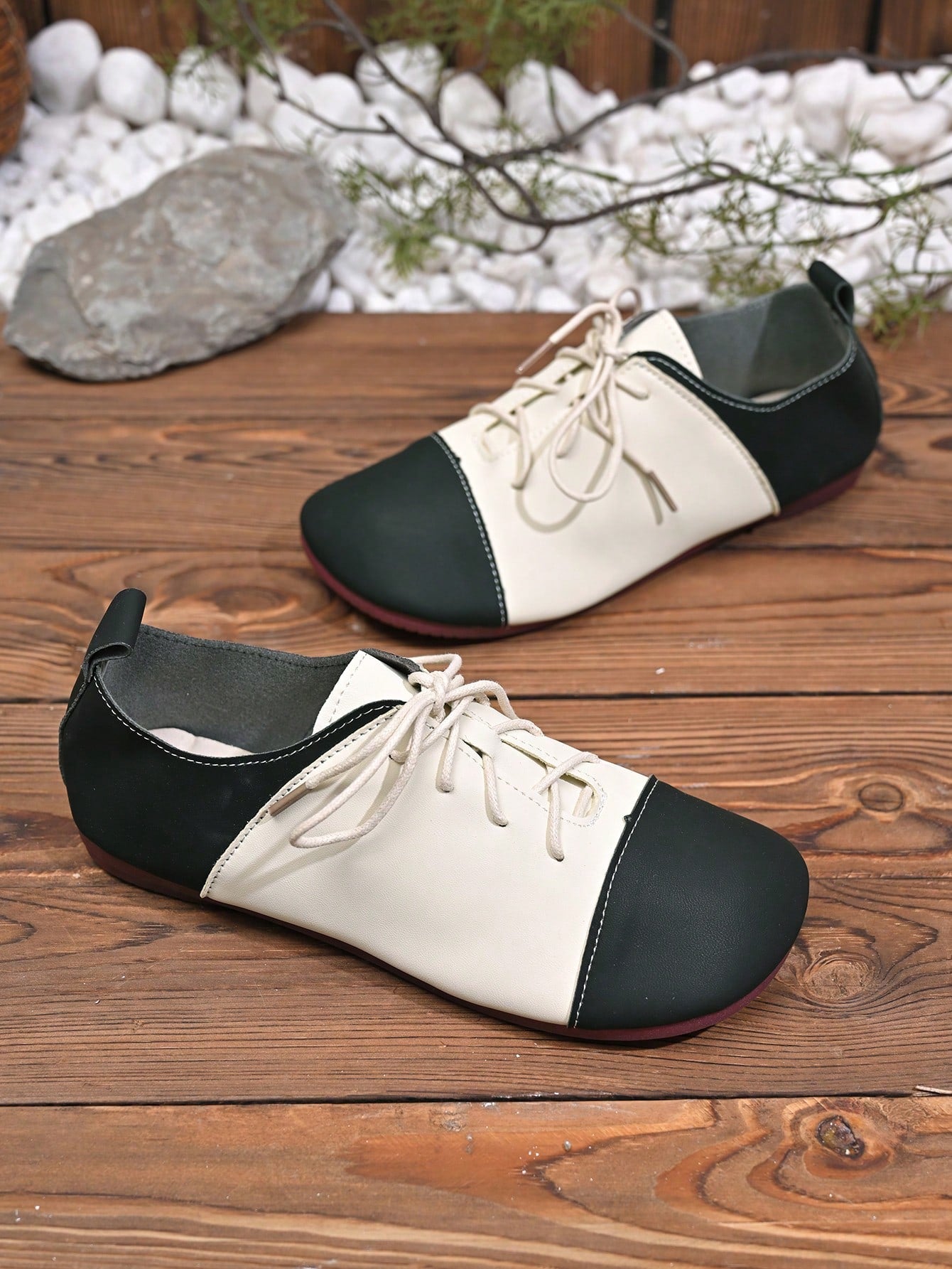 2024 New Round Toe Loafers Casual Flat Shoes, Soft Leather Comfort Slip-On Vintage Lightweight Versatile Women Shoes