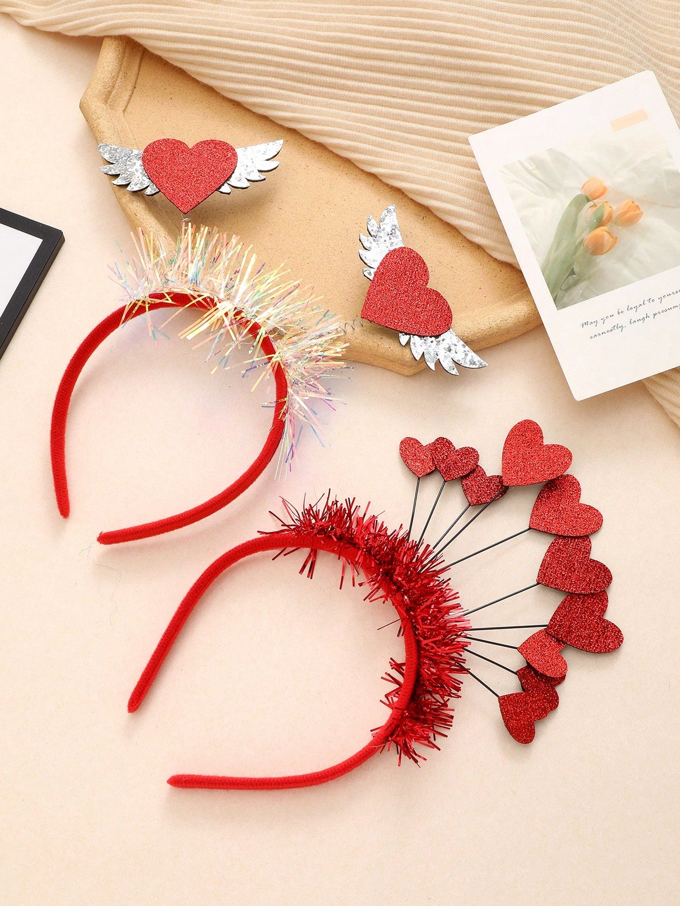 1pc Valentine's Day Headband With Heart Shaped Wings, Romantic Cosplay Hair Accessory For Valentine's Day Party, Elegant & Cute ABS Plastic Headband For All Seasons