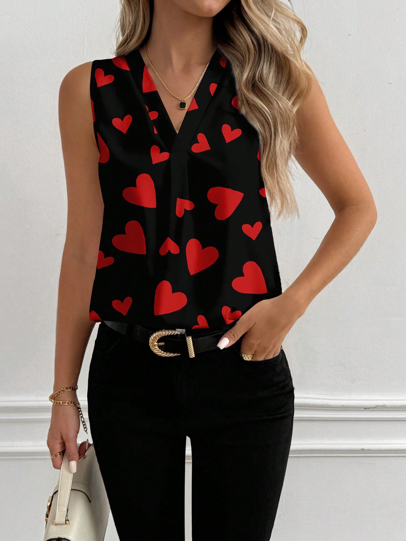 ViktoriiavkArt Artist Valentine's Day, Casual Red & Black Heart Pattern V-Neck Ladies' Tank Top, Suitable For Holiday, Spring/Summer