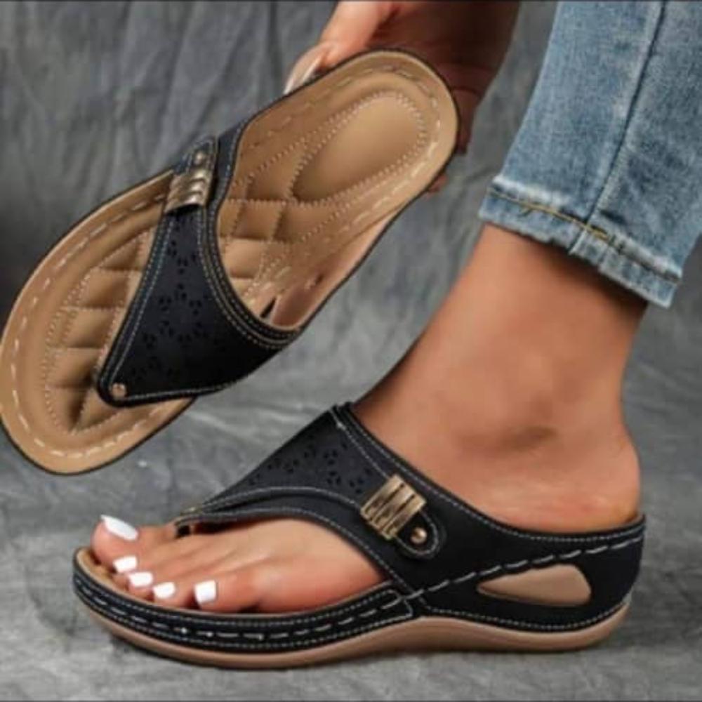 Ladies Black Thong Sandals