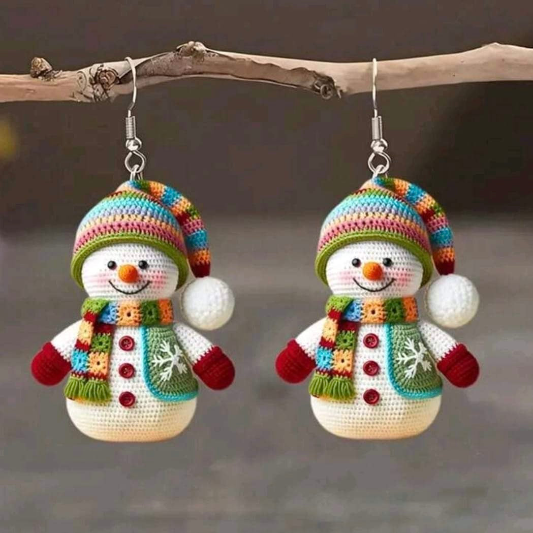 Ladies Snowman Christmas decor Earrings