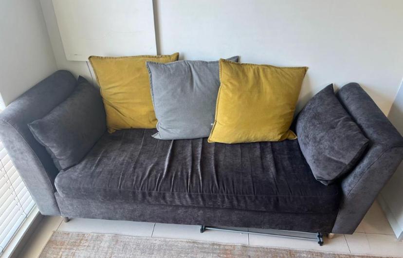 2nd Hand Couch