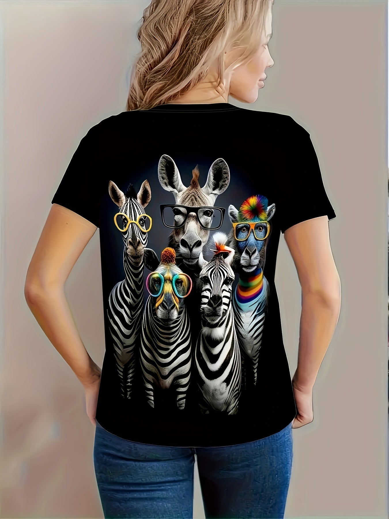 Women's Lightweight Cotton Blend T-Shirt with Animal Print - Casual Crew Neck, Short Sleeve Top for Spring/Summer