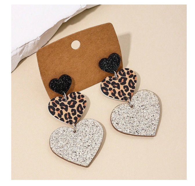 2pcs/Set Acrylic Leopard Print Triple Heart-Shaped Earrings, Retro And Fashionable Street Style Ear Accessories, Suitable For Women To Wear At Parties And Festivals