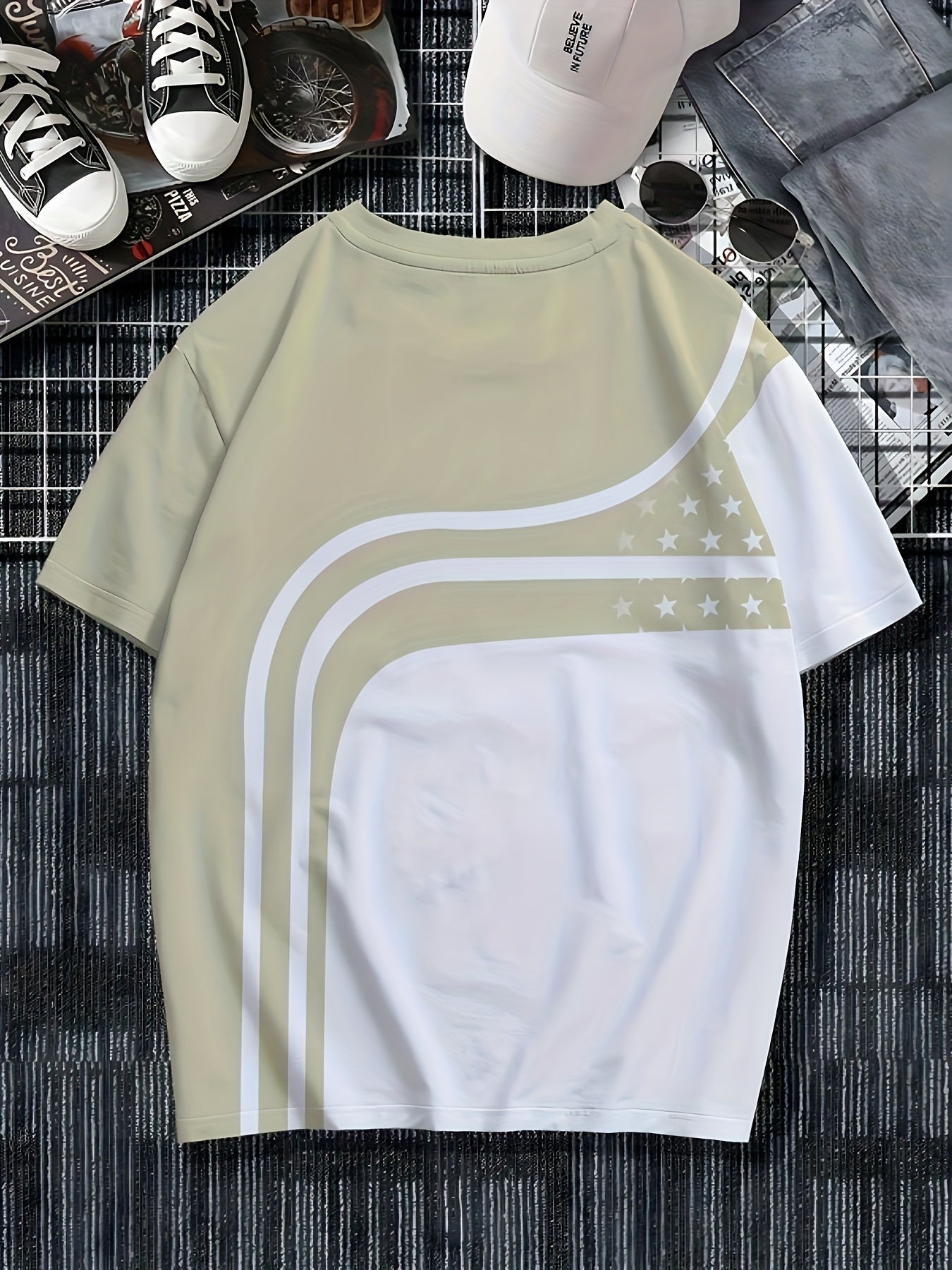 Men's Casual Crew Neck T-Shirt with Geometric Print - Soft Polyester, Regular Fit, Non-Transparent - Perfect for Summer