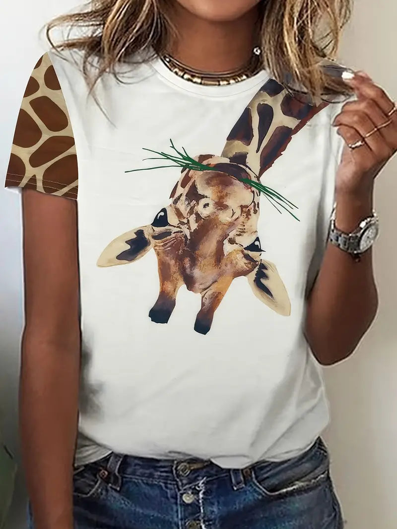 Trendy Giraffe Print T-Shirt - Comfortable Crew Neck, Short Sleeve for Casual Chic - Ideal Spring & Summer Wear - Womens Fashion Essential